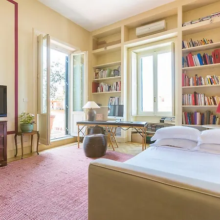 Onefinestay - Centre Of Rome Private Homes